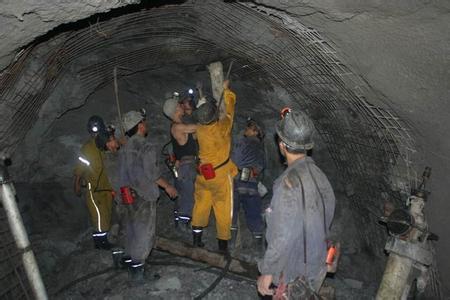 龙文工程爆破中的危险因素分析以及应对工程爆破危险的措施